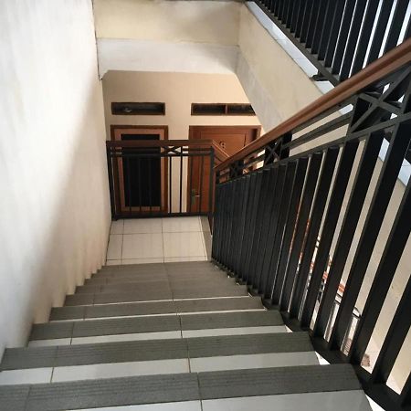Vanila Kost Jatiwarna - Women Only Pondokmelati Ngoại thất bức ảnh