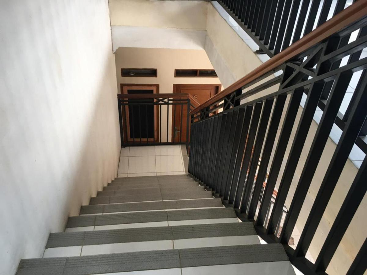 Vanila Kost Jatiwarna - Women Only Pondokmelati Ngoại thất bức ảnh
